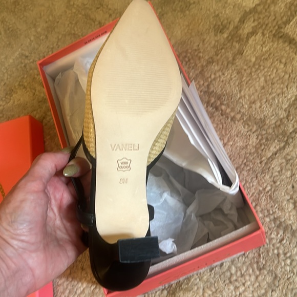 Vaneli sling back NEW in box never worn! - Picture 5 of 8